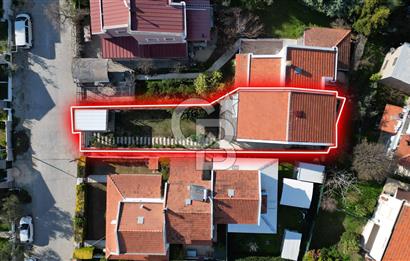 Çeşme Ilıca'da Satılık 4 + 1 Dubleks Villa