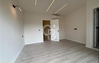 Çeşme Ilıca'da Satılık 4 + 1 Dubleks Villa
