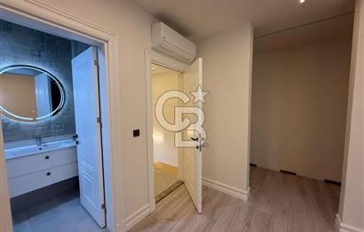 Çeşme Ilıca'da Satılık 4 + 1 Dubleks Villa