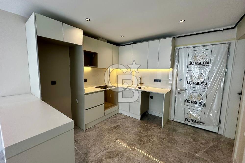  Gaziemir Gazi Mahallesinde Satılık 1+1 Daire