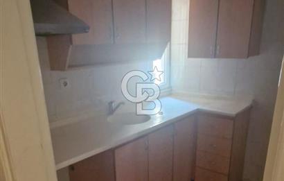 Alsancak'ta Harika Konumda 2+1 Ara Kat Daire