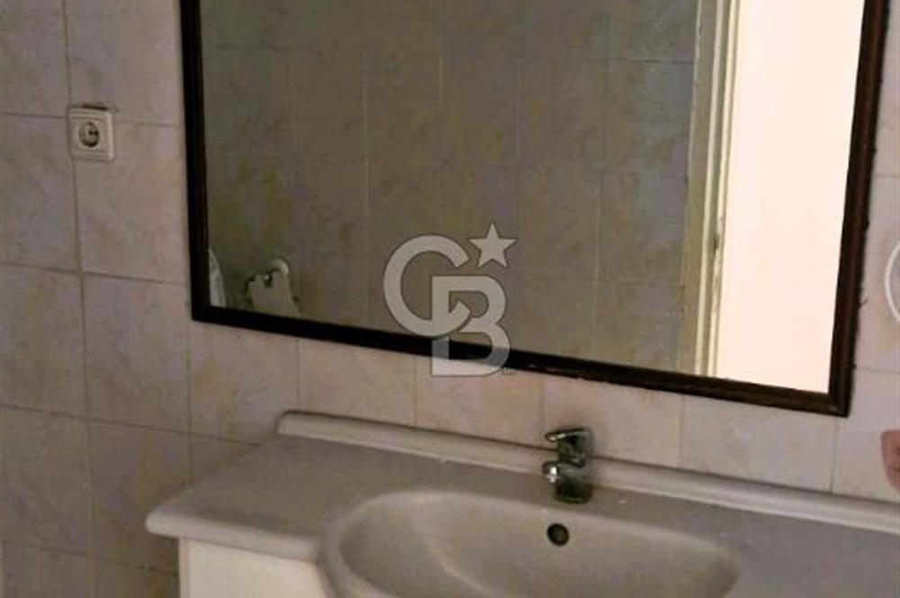 Alsancak'ta Harika Konumda 2+1 Ara Kat Daire