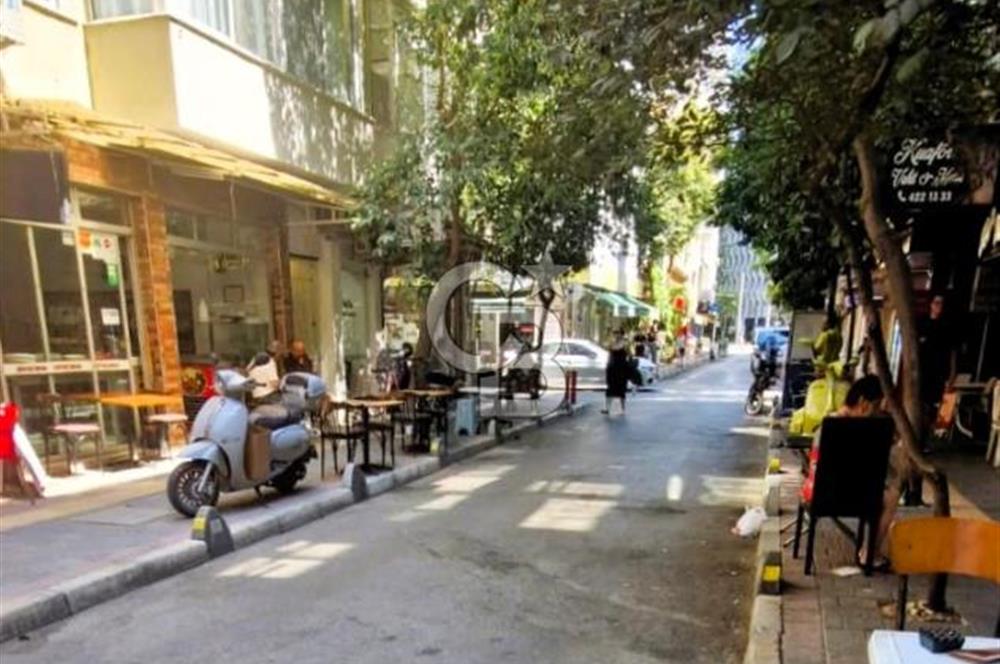 Alsancak'ta Harika Konumda 2+1 Ara Kat Daire