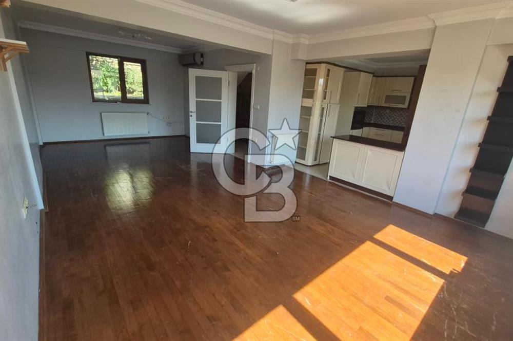 İZMİT ÇAYIRKÖY KORUKENT SİTESİNDE KİRALIK BAHÇELİ 3+1 VİLLA