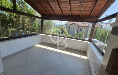 İZMİT ÇAYIRKÖY KORUKENT SİTESİNDE KİRALIK BAHÇELİ 3+1 VİLLA