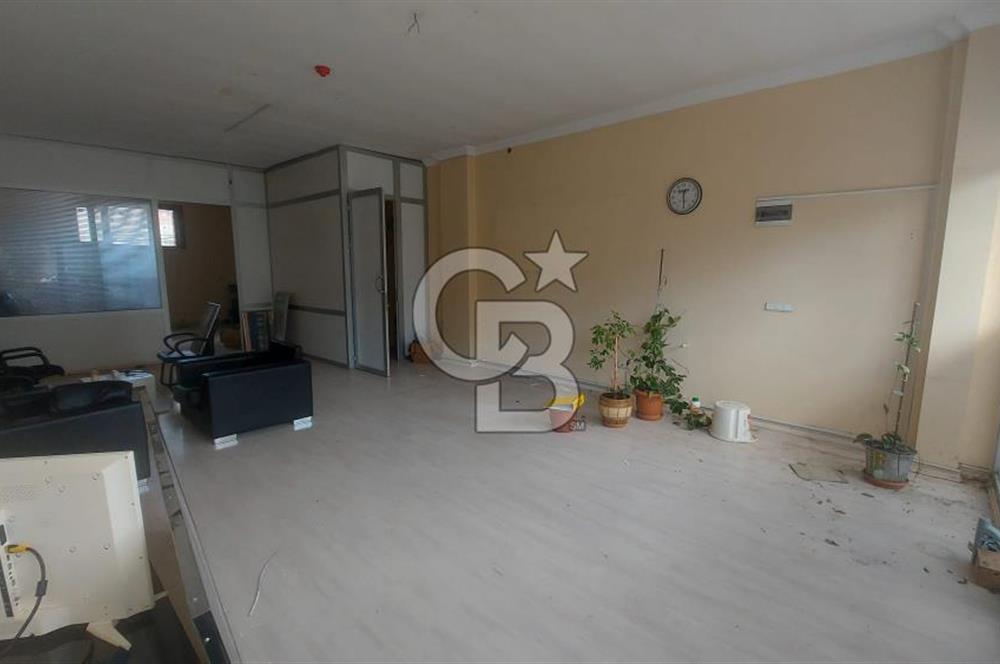 RAHMİ DİBEK CADDE ÜZERİ ,DİKKAT ÇEKEN KONUMDA İKİ KATLI İŞ YERi