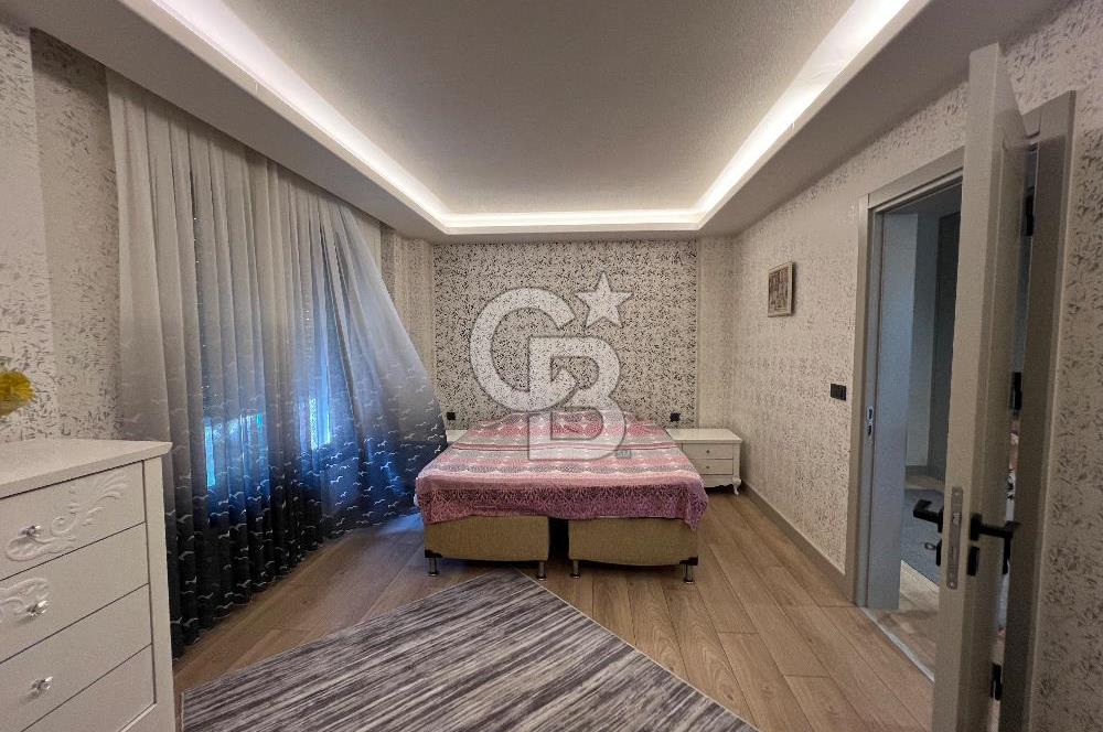 Kemalpaşa Ulucak’ta 380m2 Havuzlu 6+1 Satılık Müstakil Vill