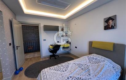 Kemalpaşa Ulucak’ta 380m2 Havuzlu 6+1 Satılık Müstakil Vill