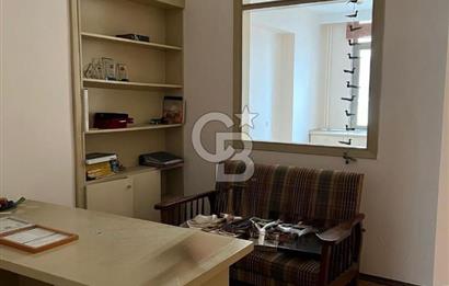 Nişantaşı'na Komşu, Prestijli Konumda Satılık Ofis