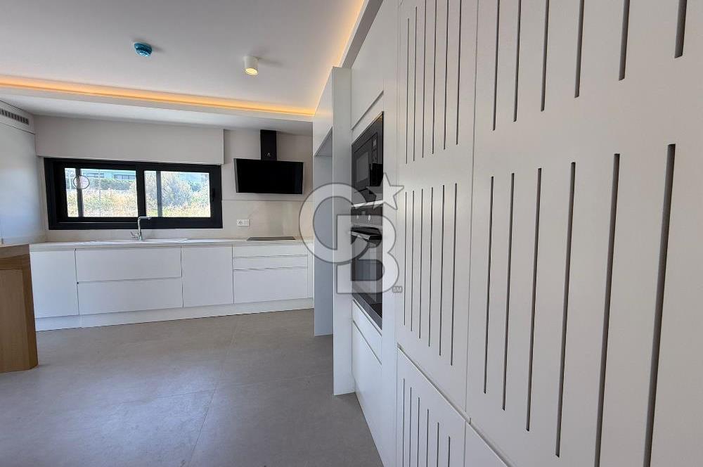 Güzelbahçe Kahramandere'de Satılık Sıfır Lüks Villa
