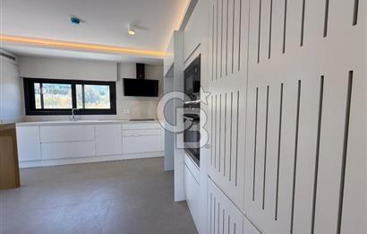 Güzelbahçe Kahramandere'de Satılık Sıfır Lüks Villa