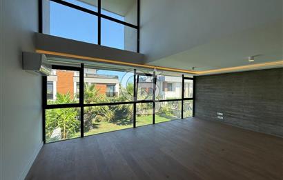 Güzelbahçe Kahramandere'de Satılık Sıfır Lüks Villa