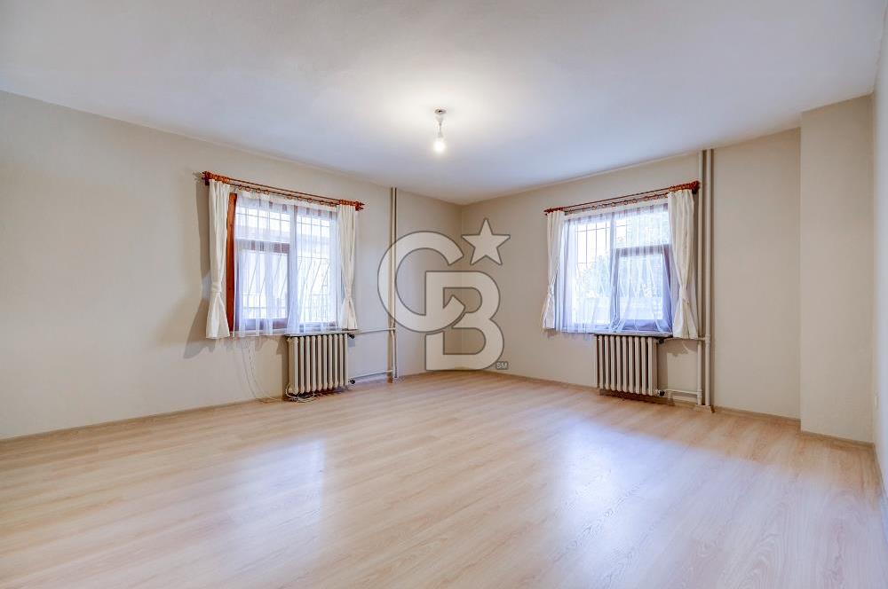 Beşiktaş Kiralık 2+1  Metro ve Üniversite Yakını