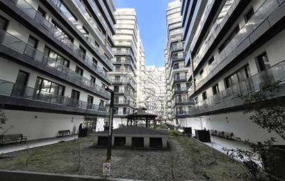KAĞITHANE İSTOVA SİTESİNDE SATILIK 3+1 ARAKAT DAİRE