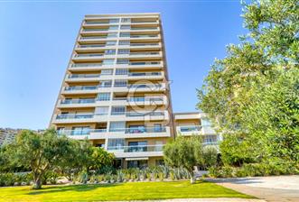 Karşıyaka Varyant Evleri Deniz Manzaralı Satılık 4+1 Daire