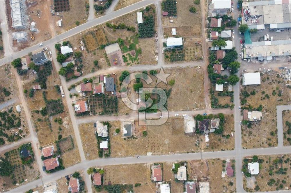 Döşemealtı Yeniköyde 328 m² 0.60 Emsal 4 kat Satılık Arsa