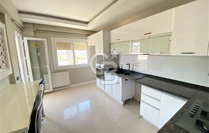 Gaziemir Irmak Mahallesi Site içinde Geniş Dubleks Daire