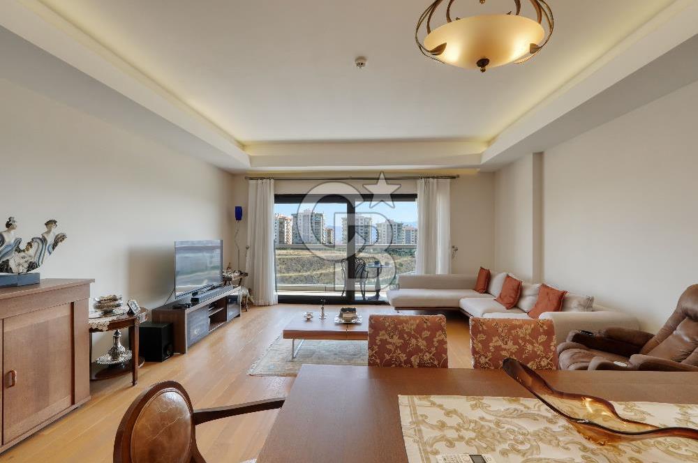 Karşıyaka Varyant Evleri Deniz Manzaralı Satılık 4+1 Daire