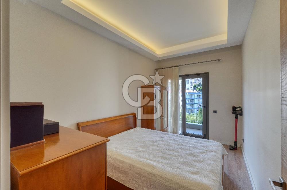 Karşıyaka Varyant Evleri Deniz Manzaralı Satılık 4+1 Daire