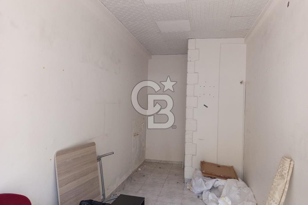 Karşıyaka Bahariye'de İmam Hatip Karşısında Kiralık Dükkan