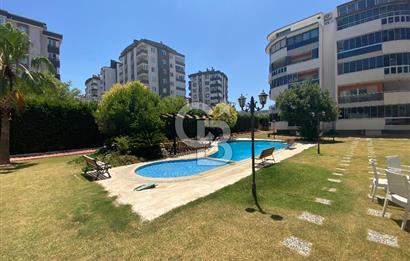 Gaziemir Irmak Mahallesi Site içinde Geniş Dubleks Daire