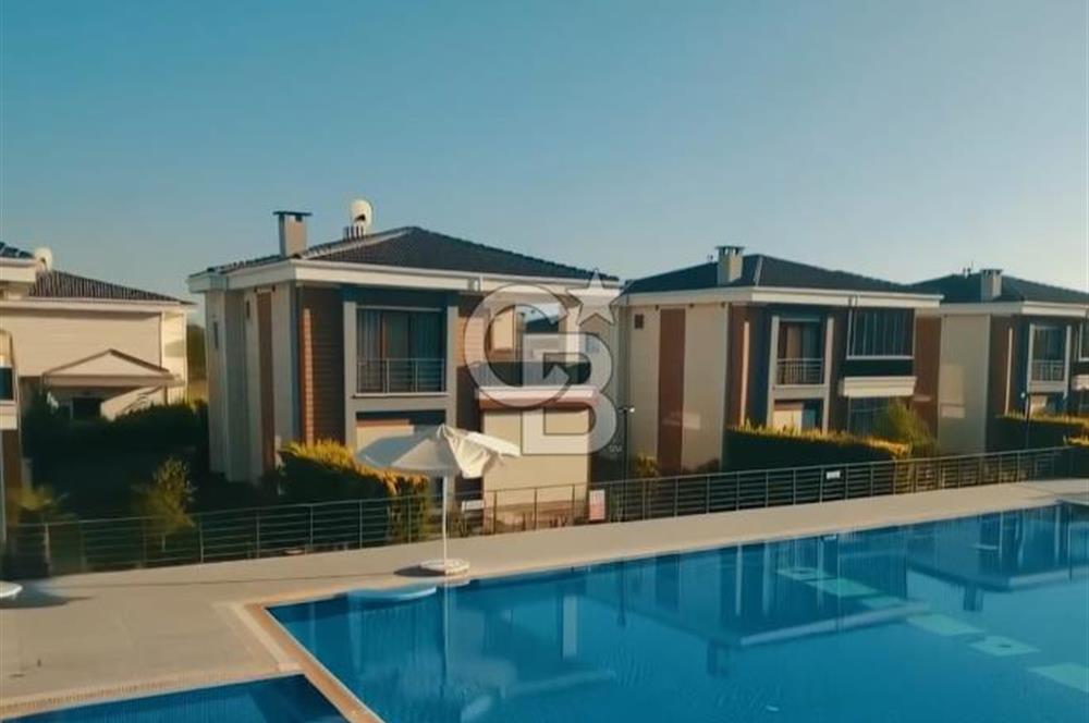 Denize Yakın Altınoluk Akıllı Villa – Nahit Doğan Konakları