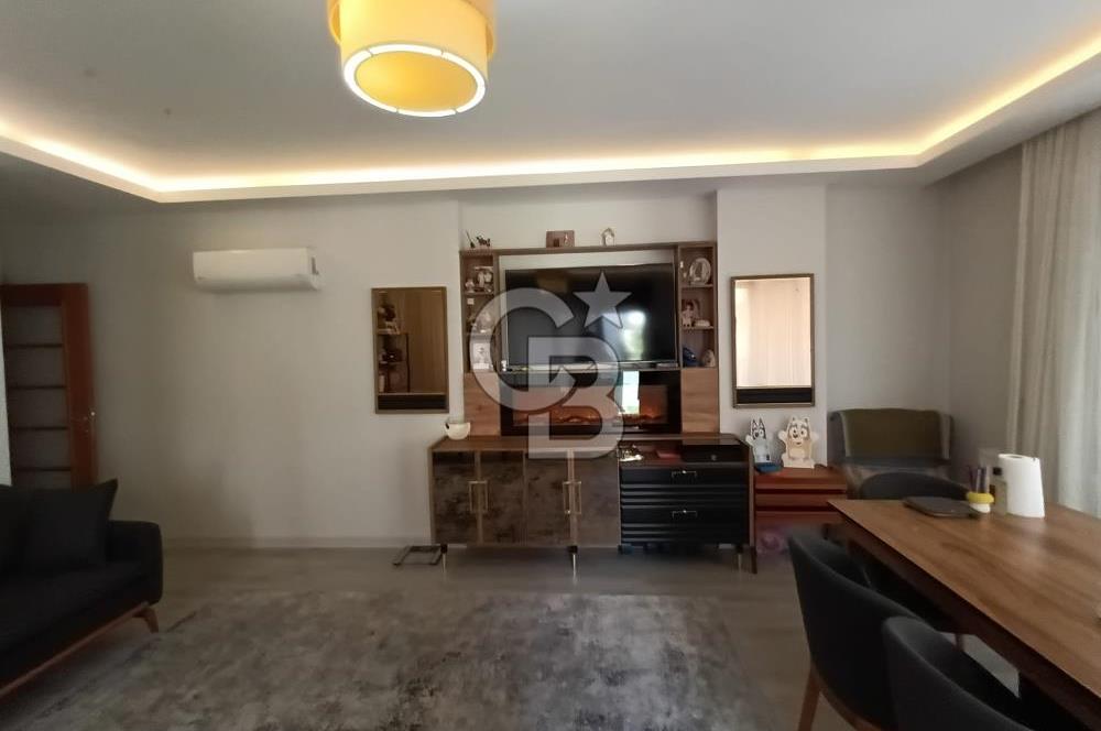 Ümraniye Namık Kemal Akyol Sitesinde Satılık 3+1 Daire