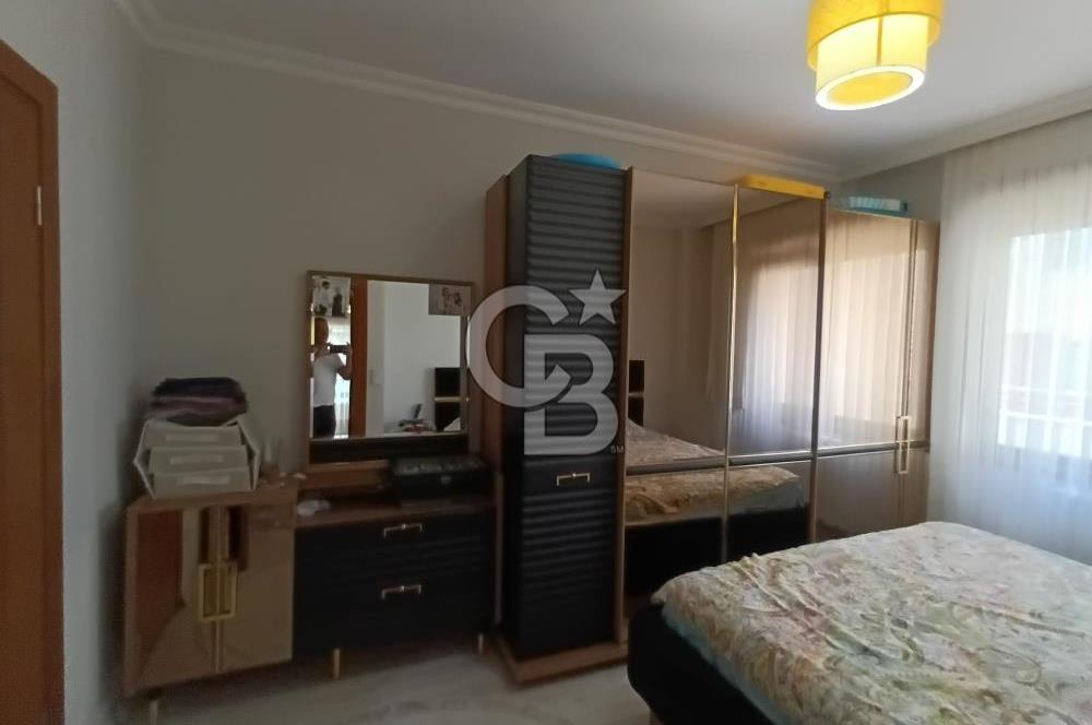 Ümraniye Namık Kemal Akyol Sitesinde Satılık 3+1 Daire