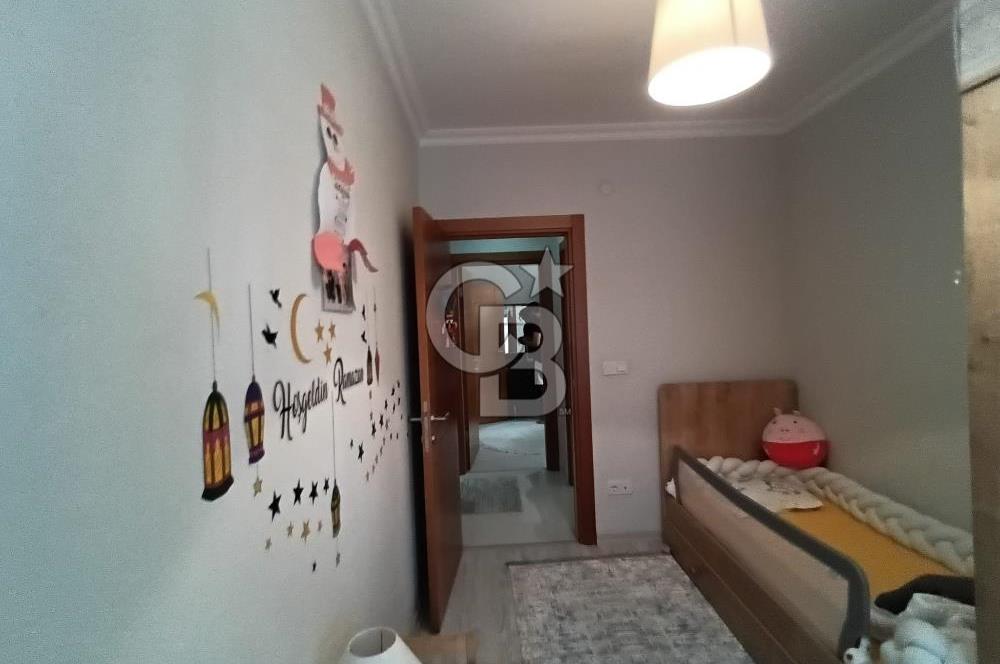 Ümraniye Namık Kemal Akyol Sitesinde Satılık 3+1 Daire