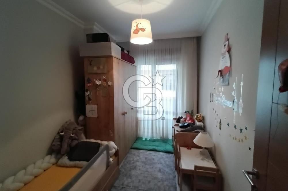 Ümraniye Namık Kemal Akyol Sitesinde Satılık 3+1 Daire