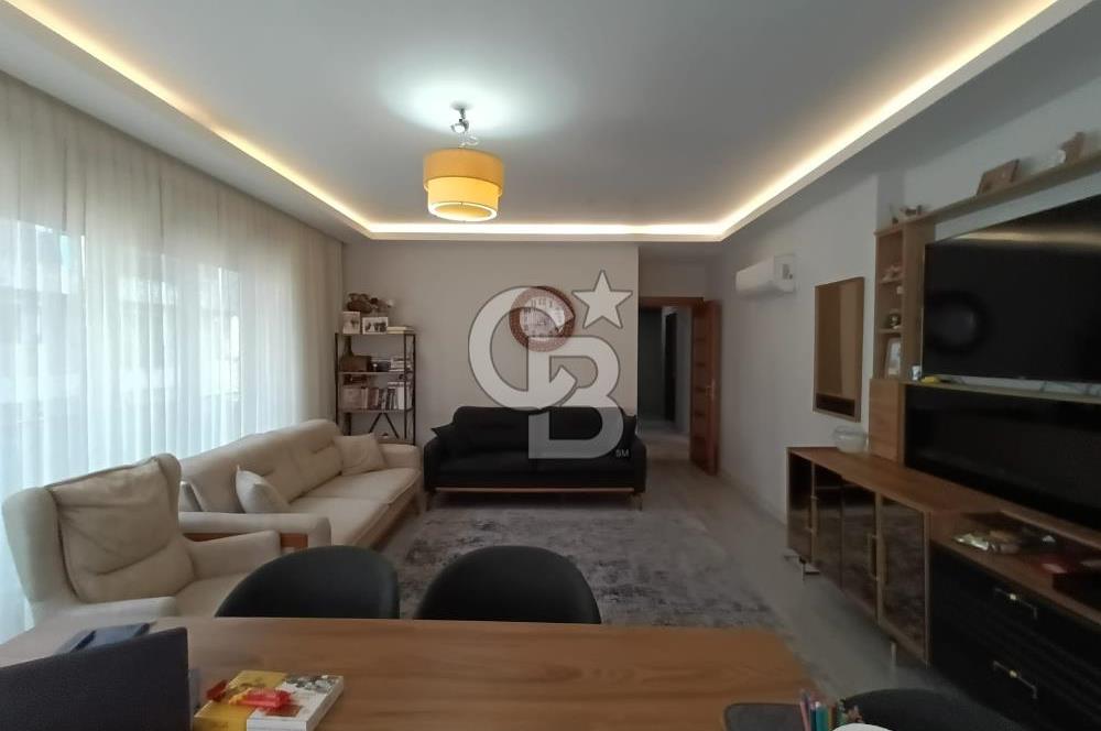 Ümraniye Namık Kemal Akyol Sitesinde Satılık 3+1 Daire