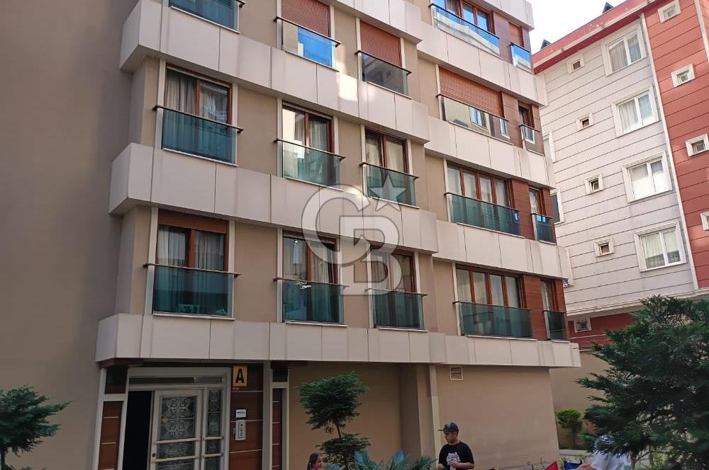Ümraniye Namık Kemal Akyol Sitesinde Satılık 3+1 Daire