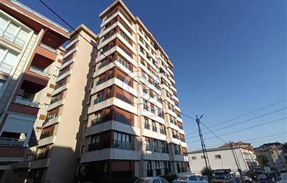 Ümraniye Namık Kemal Akyol Sitesinde Satılık 3+1 Daire
