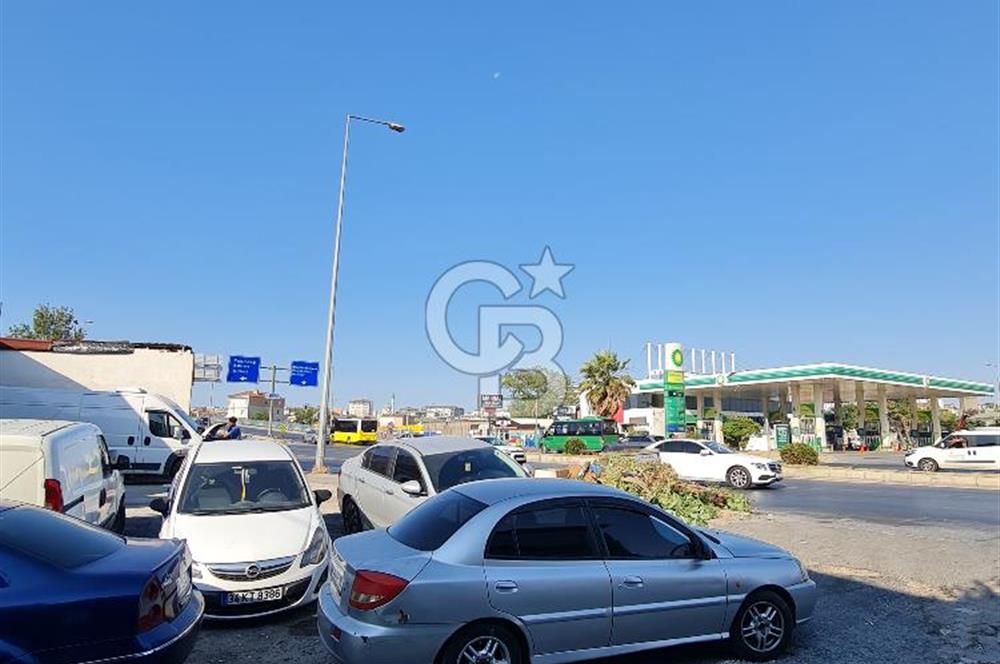 İSTANBUL BÜYÜKÇEKMECE'DE SATILIK DÜKKAN+BİNA
