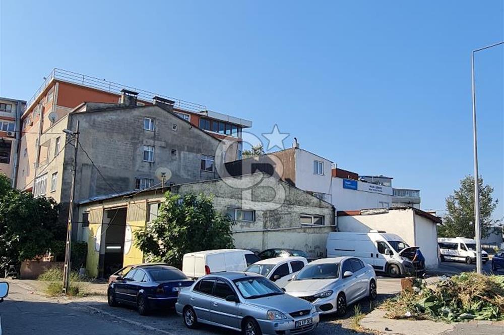 İSTANBUL BÜYÜKÇEKMECE'DE SATILIK DÜKKAN+BİNA