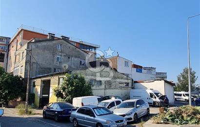 İSTANBUL BÜYÜKÇEKMECE'DE SATILIK DÜKKAN+BİNA