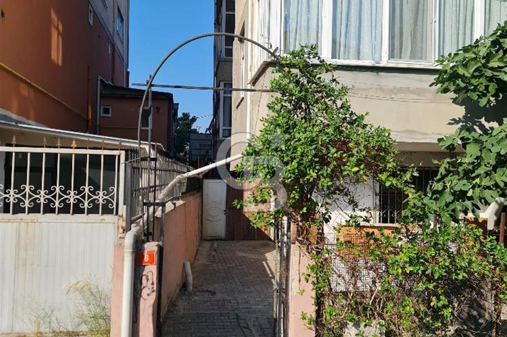 İSTANBUL BÜYÜKÇEKMECE'DE SATILIK DÜKKAN+BİNA