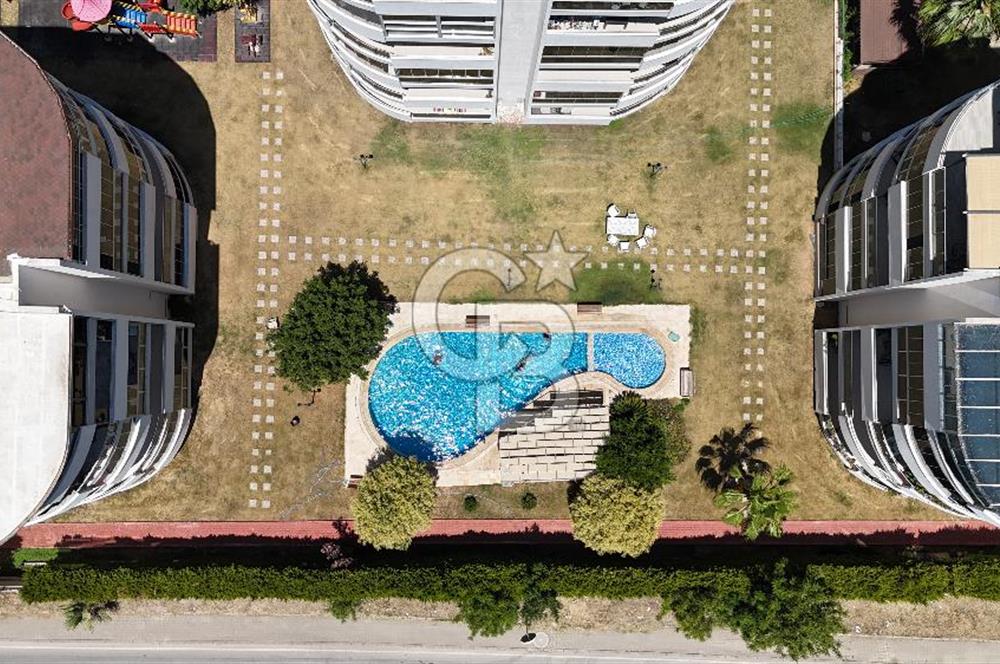 Gaziemir Irmak Mahallesi Site içinde Geniş Dubleks Daire