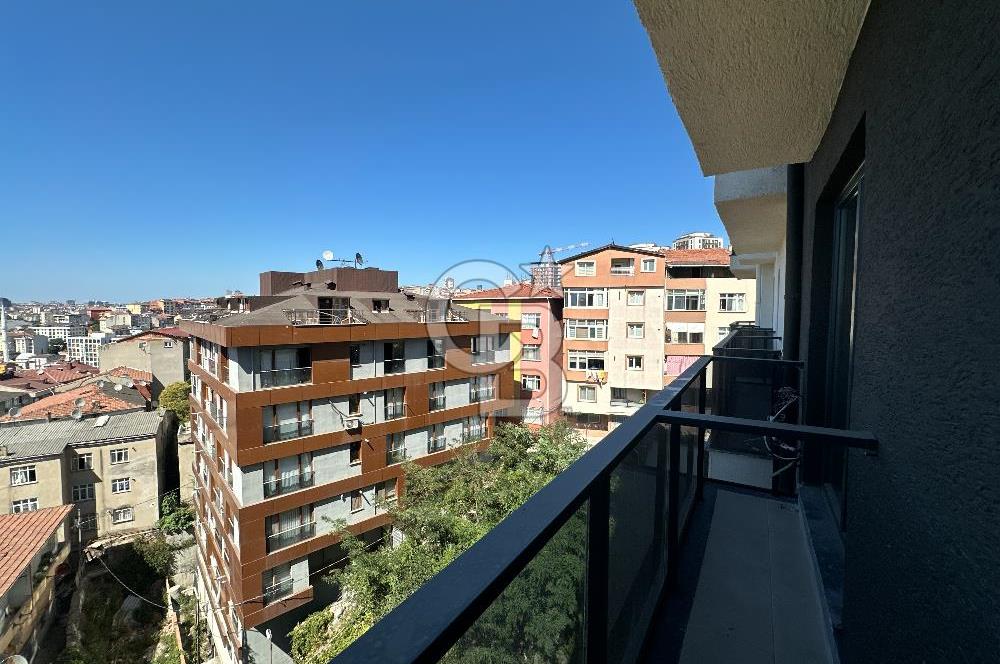 Kağıthane Mari Vadi Evleri Ön Cephe Manzaralı Satılık 1+1 Daire
