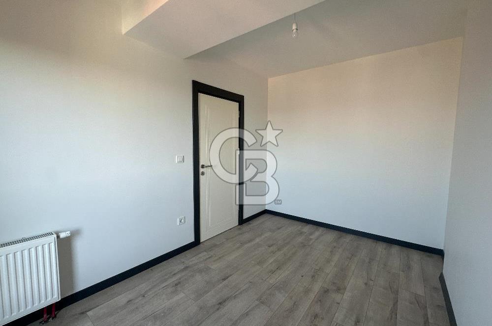 Kağıthane Mari Vadi Evleri Ön Cephe Manzaralı Satılık 1+1 Daire