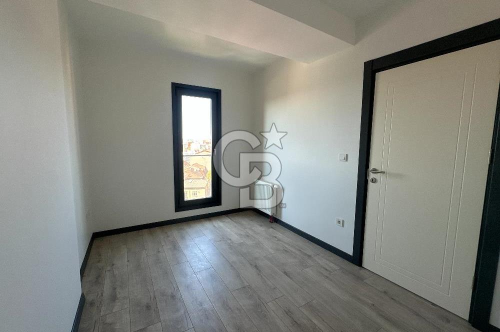 Kağıthane Mari Vadi Evleri Ön Cephe Manzaralı Satılık 1+1 Daire