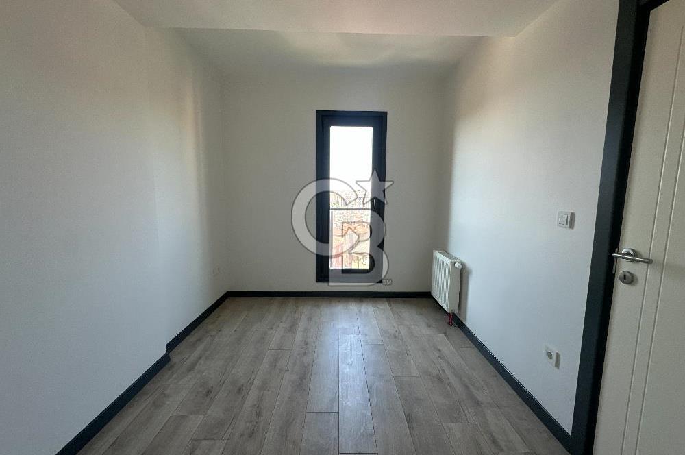 Kağıthane Mari Vadi Evleri Ön Cephe Manzaralı Satılık 1+1 Daire