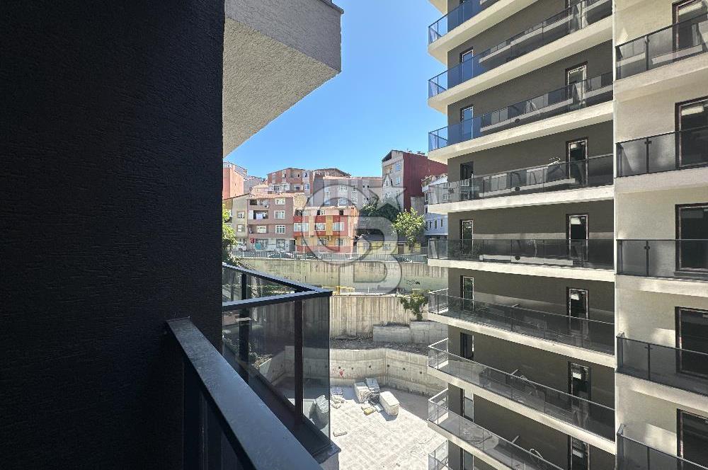İstanbul Kağıthane Mari Vadi Evleri Satılık 1+1 Rezidans Daire