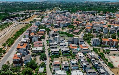 Hıdırlık Çarşı Merkezinde 4+1 İkiz Ferah Villa