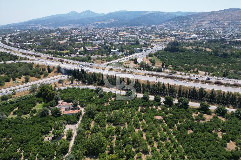 GÜZELBAHÇE’DE İMARA VE OTOBANA KOMŞU SATILIK DEĞERLİ ARAZİ