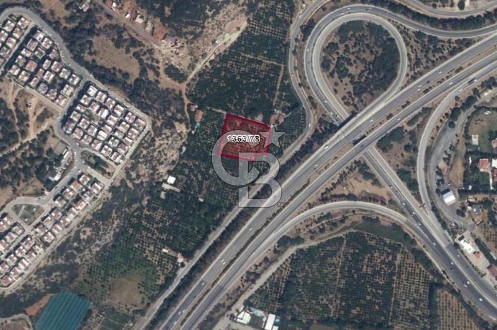 GÜZELBAHÇE’DE İMARA VE OTOBANA KOMŞU SATILIK DEĞERLİ ARAZİ