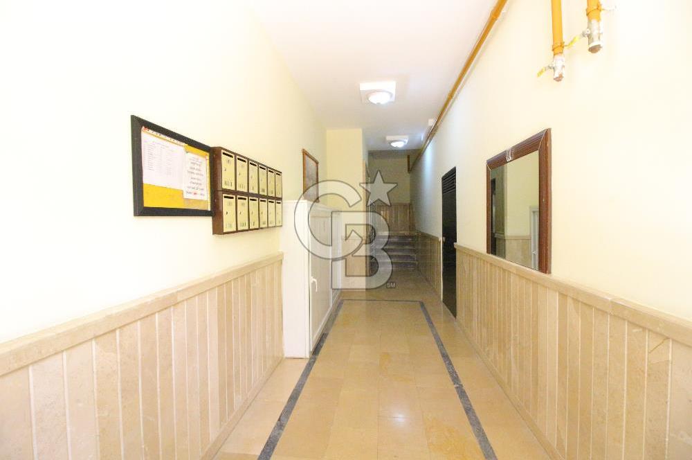 Gaziemir Gazi Mah.de Belediye Yakını 3+1 Kiralık Daire