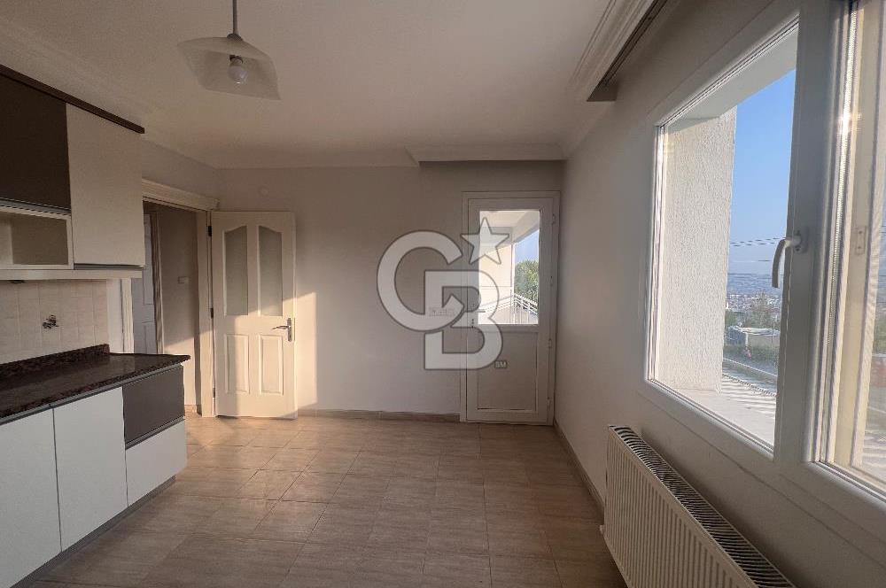 BORNOVA SEYİT ŞANLI A.L KARŞISINDA 3+1 KİRALIK DAİRE