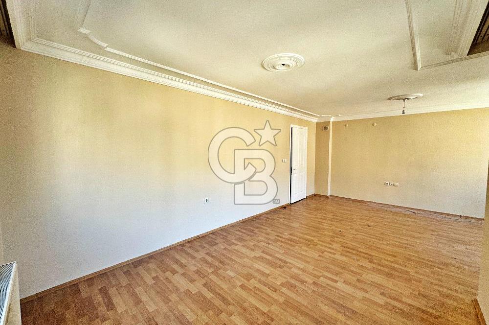 KARABAĞLAR MALİYECİLER'DE ASANSÖRLÜ BİNADA SATILIK 3+1 DAİRE