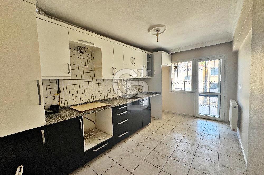 KARABAĞLAR MALİYECİLER'DE ASANSÖRLÜ BİNADA SATILIK 3+1 DAİRE